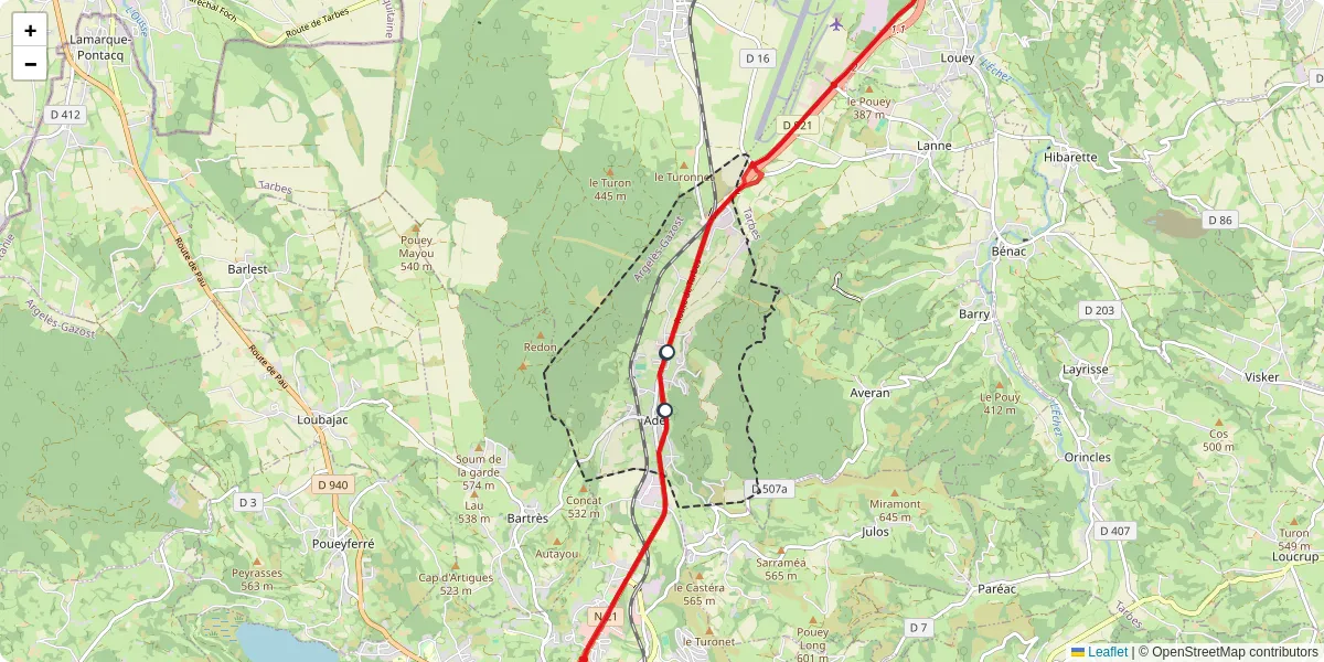 Carte du réseau de transport en commun à Adé - lignes de bus et arrêts