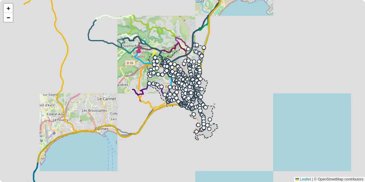 Carte du réseau de transport en commun à Antibes - lignes de bus et arrêts