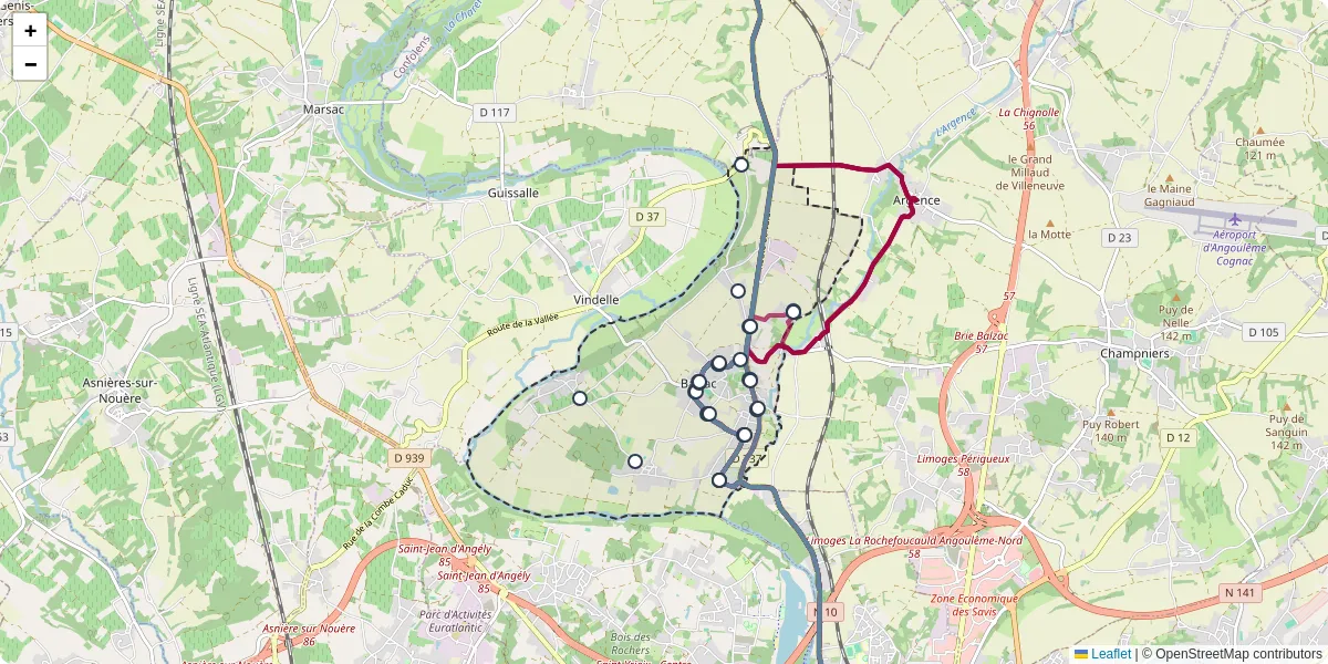 Carte du réseau de transport en commun à Balzac - lignes de bus et arrêts