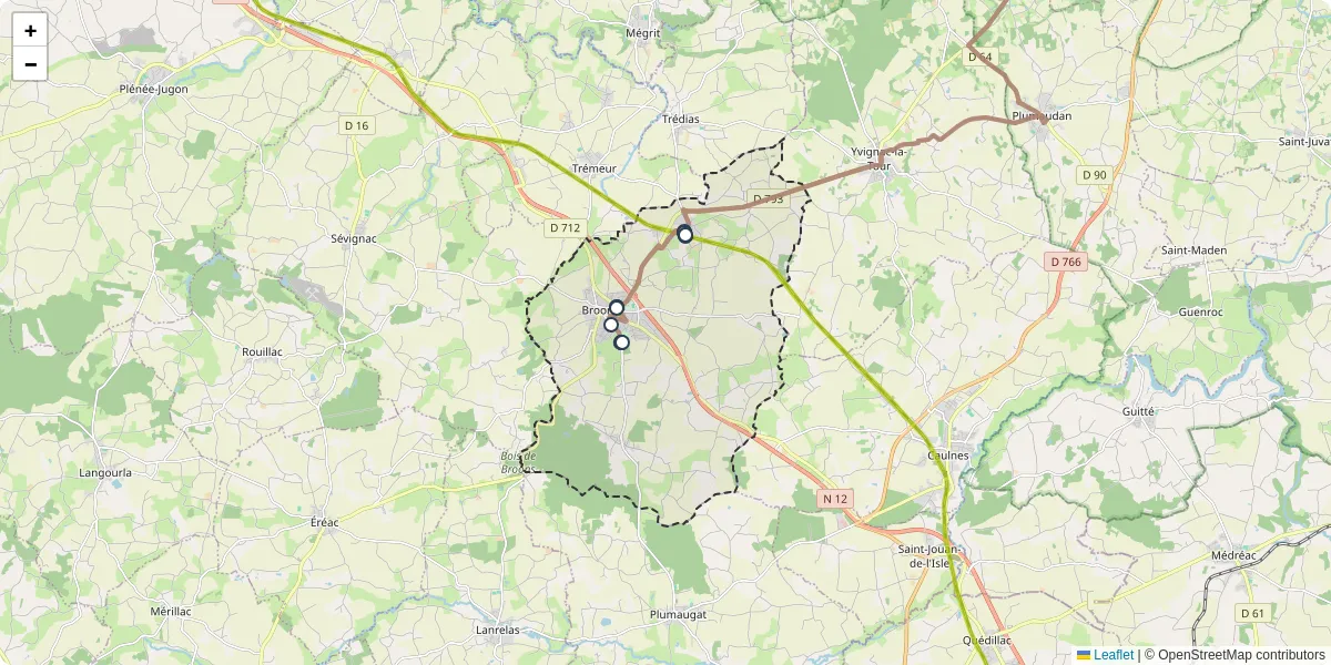 Carte du réseau de transport en commun à Broons - lignes de bus et arrêts