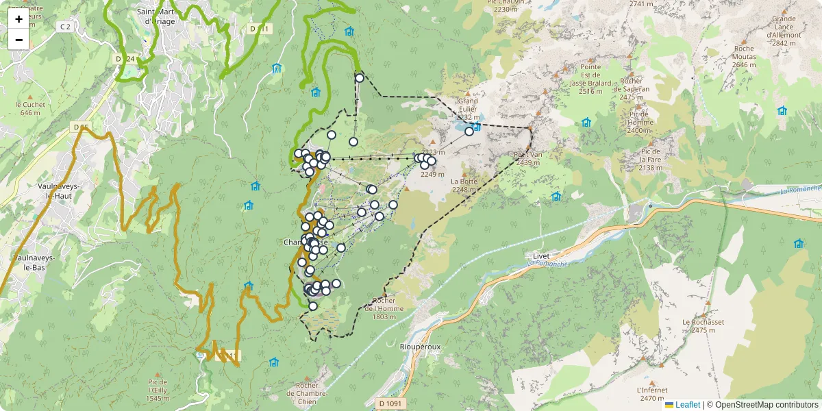 Carte du réseau de transport en commun à Chamrousse - lignes de bus et arrêts