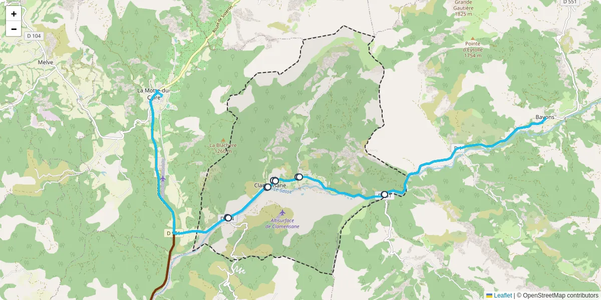 Carte du réseau de transport en commun à Clamensane - lignes de bus et arrêts