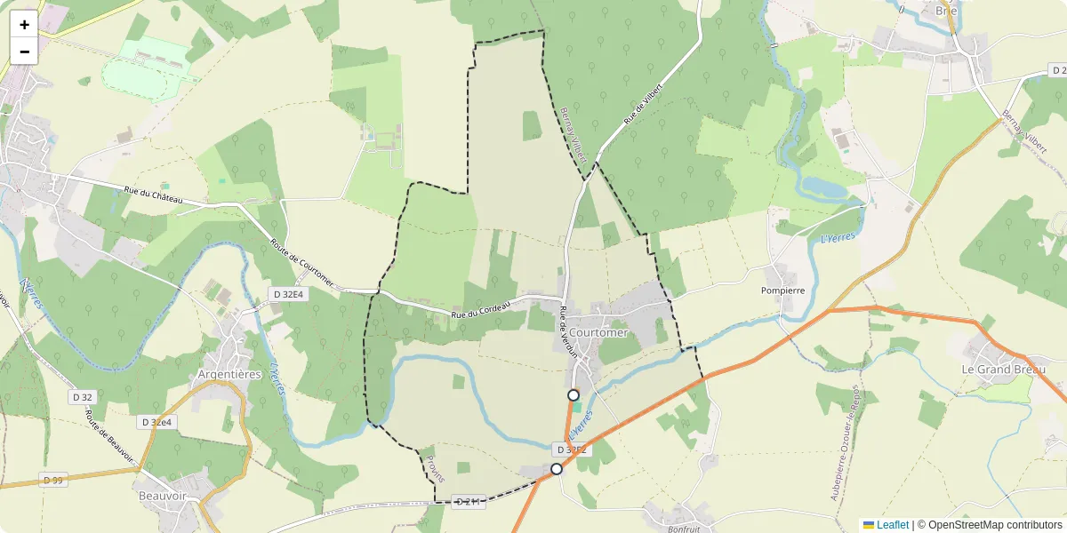 Carte du réseau de transport en commun à Courtomer - lignes de bus et arrêts