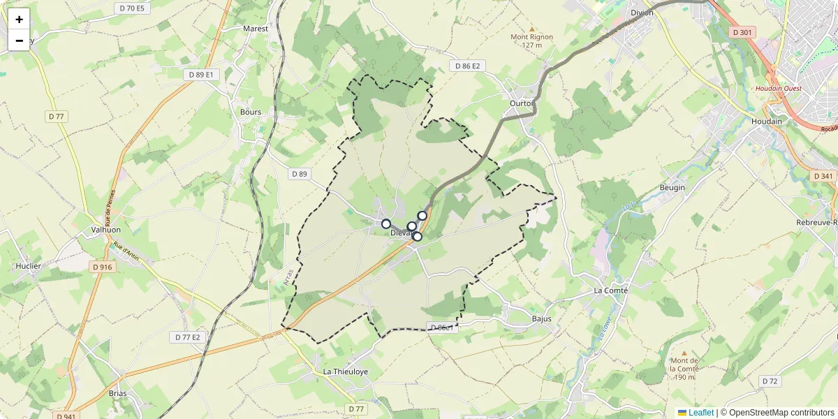 Carte du réseau de transport en commun à Diéval - lignes de bus et arrêts