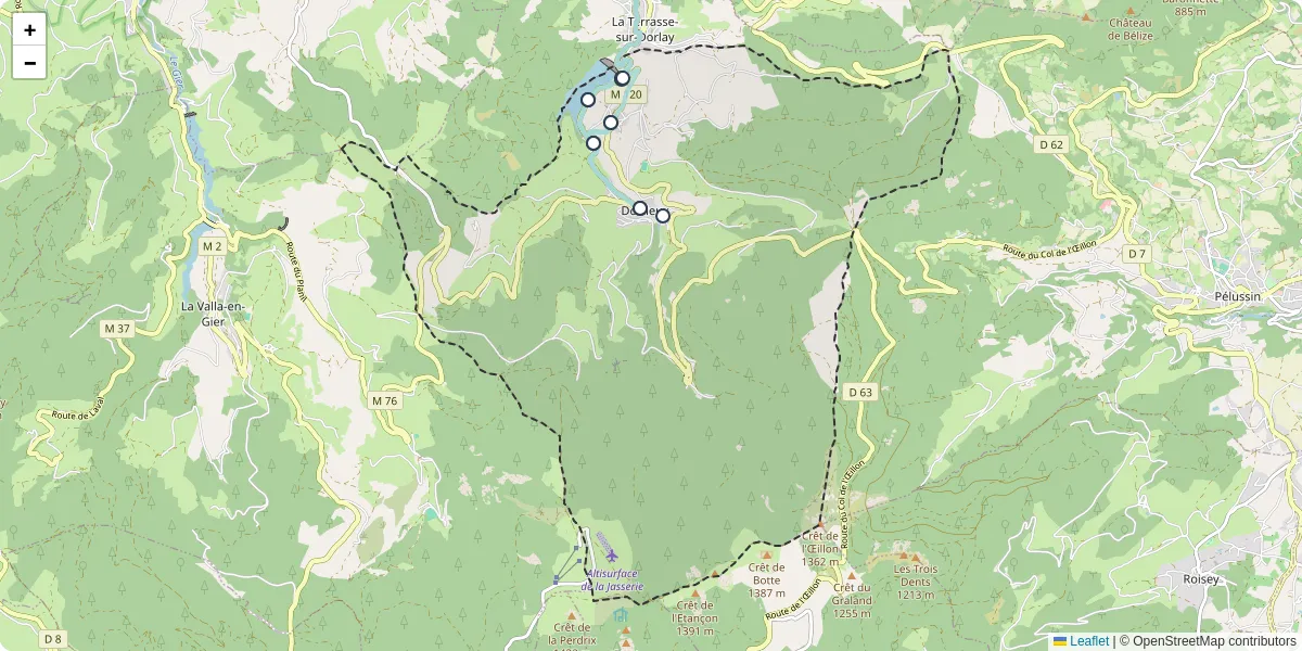 Carte du réseau de transport en commun à Doizieux - lignes de bus et arrêts