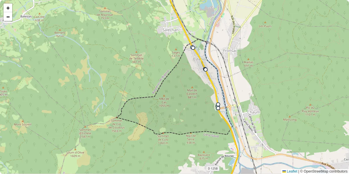 Carte du réseau de transport en commun à Esténos - lignes de bus et arrêts