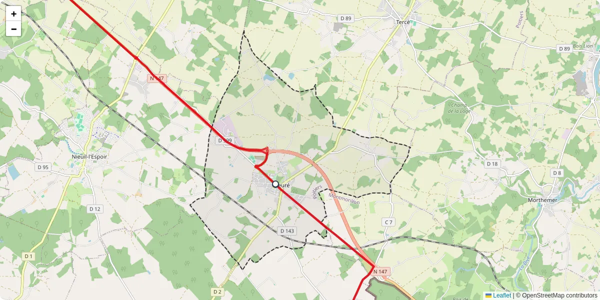 Carte du réseau de transport en commun à Fleuré - lignes de bus et arrêts