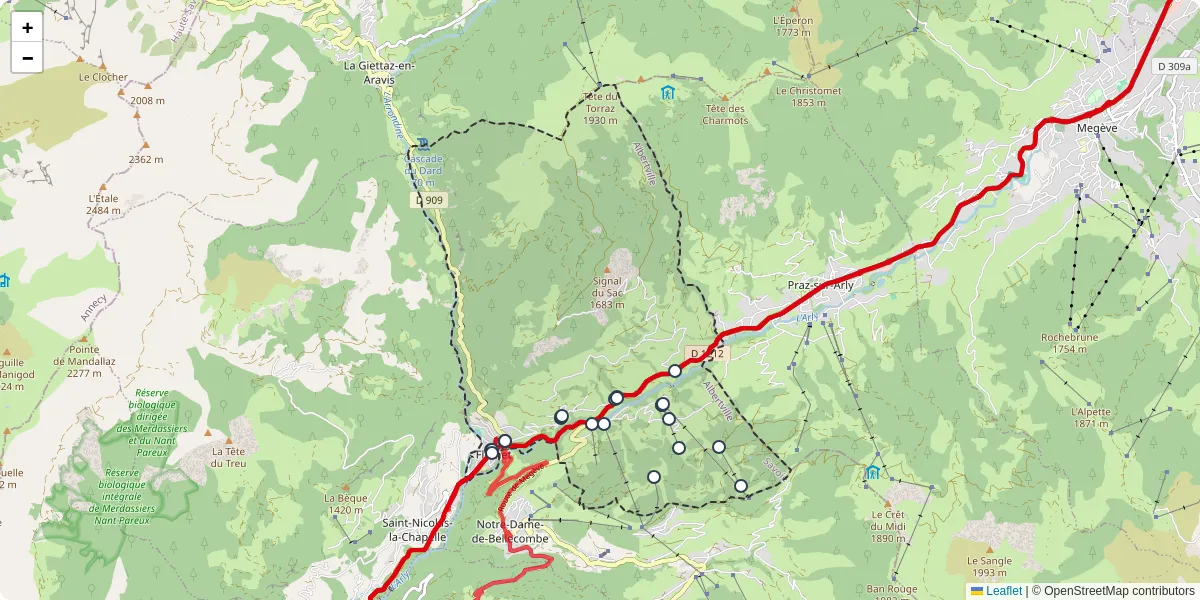Carte du réseau de transport en commun à Flumet - lignes de bus et arrêts