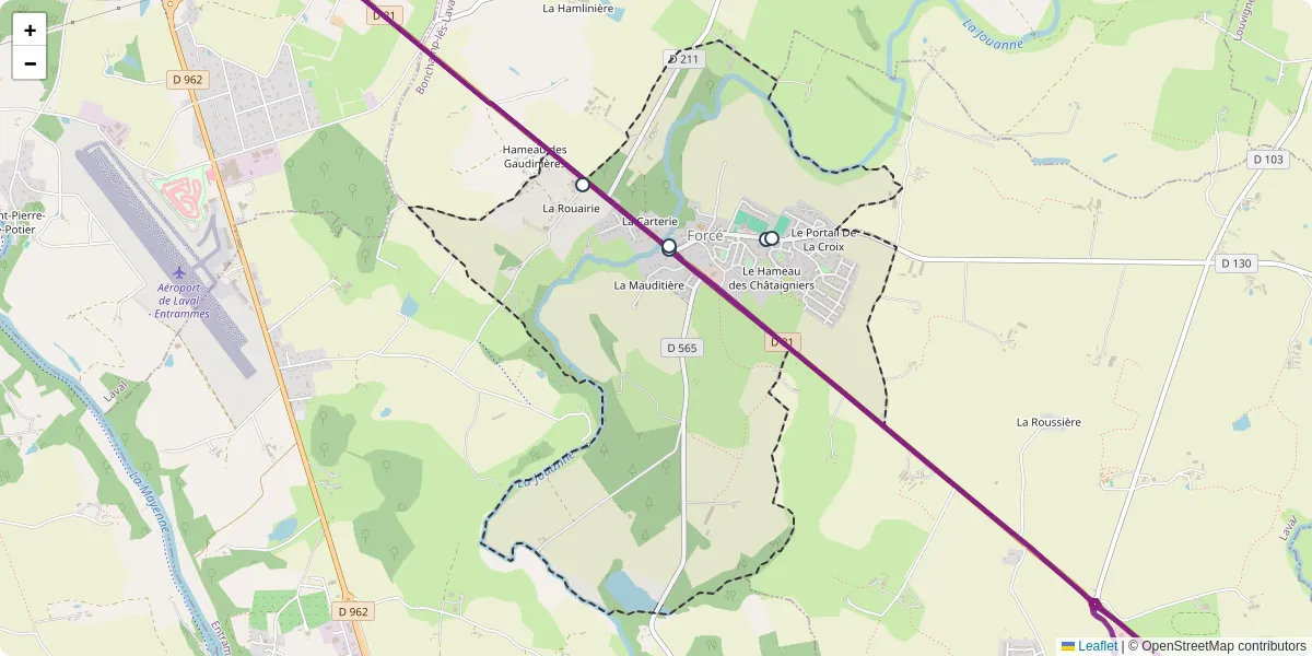 Carte du réseau de transport en commun à Forcé - lignes de bus et arrêts