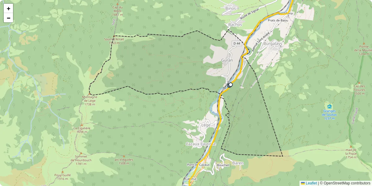 Carte du réseau de transport en commun à Guran - lignes de bus et arrêts