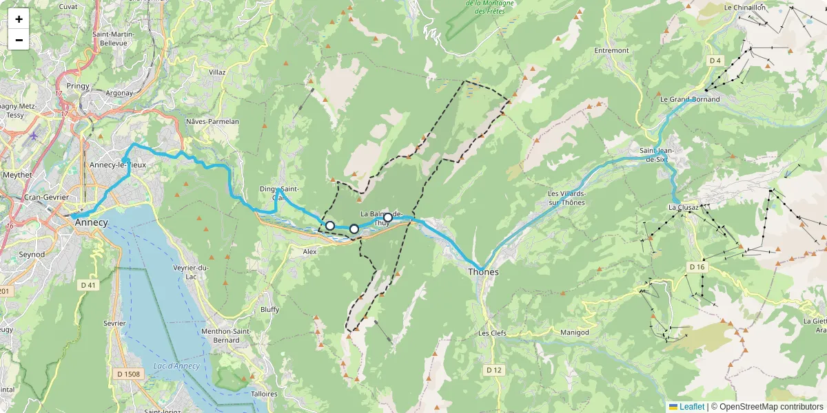 Carte du réseau de transport en commun à La Balme-de-Thuy - lignes de bus et arrêts