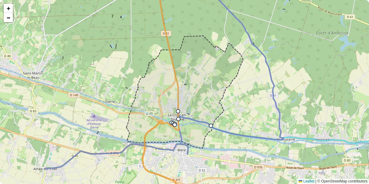 Carte du réseau de transport en commun à La Croix-en-Touraine - lignes de bus et arrêts