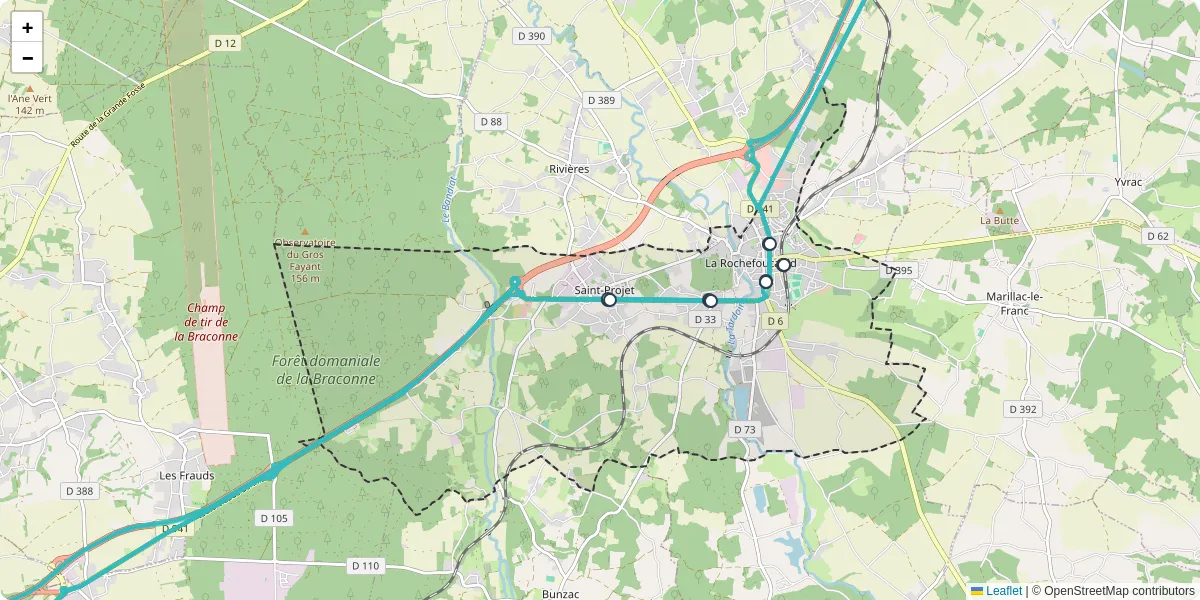 Carte du réseau de transport en commun à La Rochefoucauld-en-Angoumois - lignes de bus et arrêts