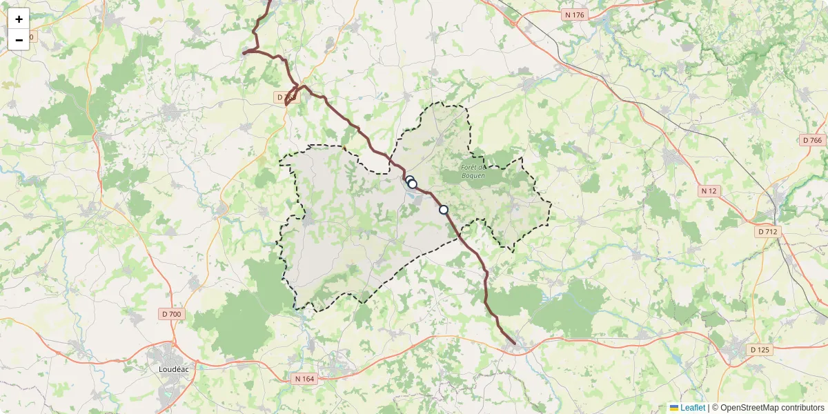 Carte du réseau de transport en commun à Le Mené - lignes de bus et arrêts