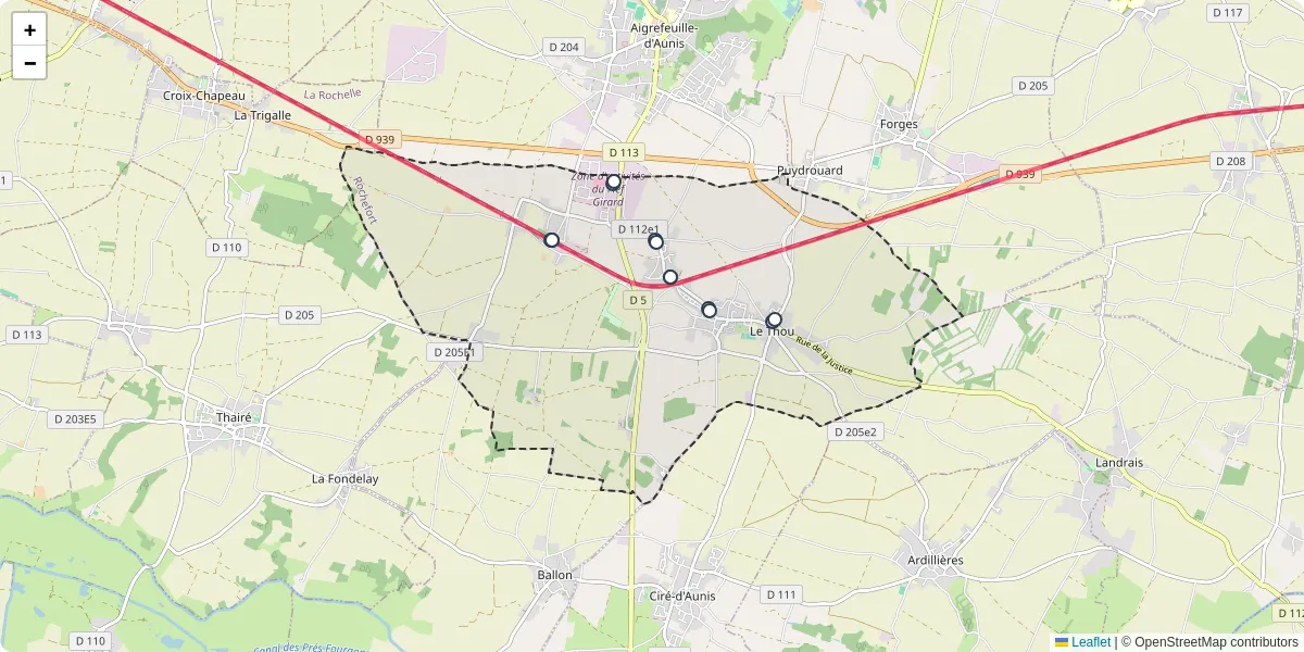 Carte du réseau de transport en commun à Le Thou - lignes de bus et arrêts