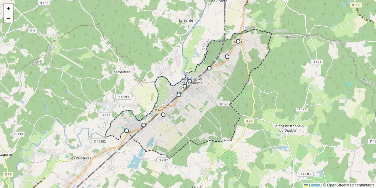 Carte du réseau de transport en commun à Les Églisottes-et-Chalaures - lignes de bus et arrêts