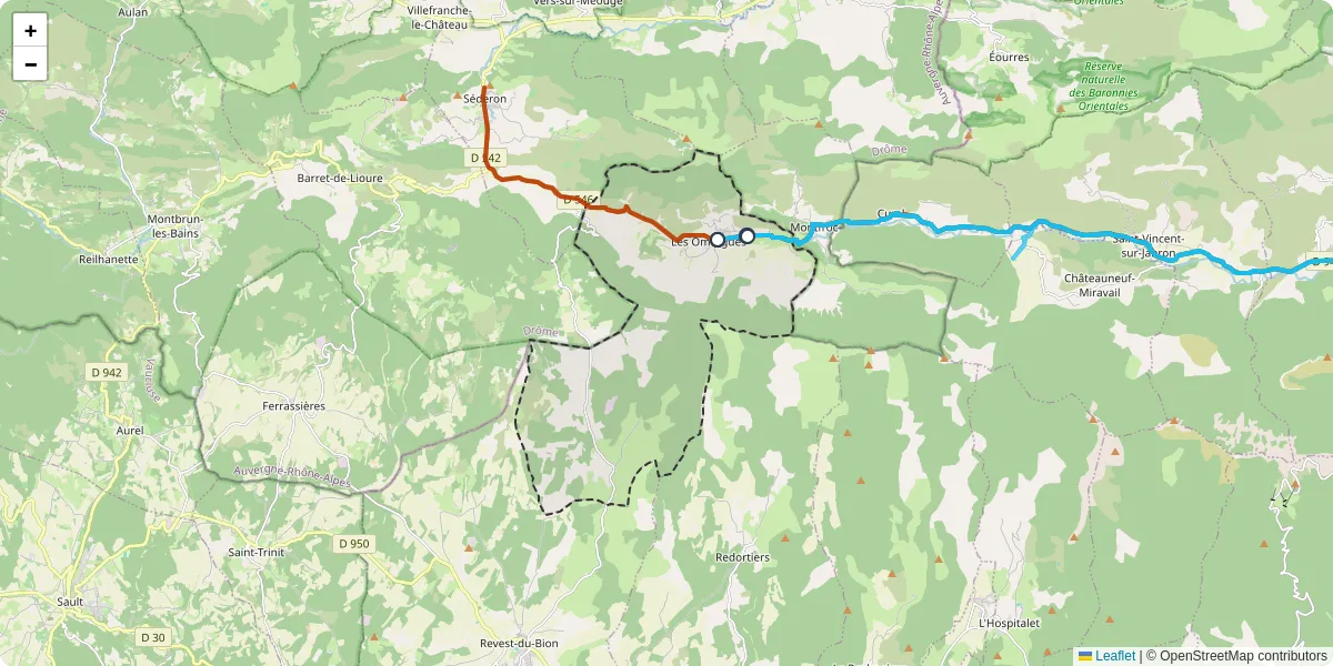 Carte du réseau de transport en commun à Les Omergues - lignes de bus et arrêts