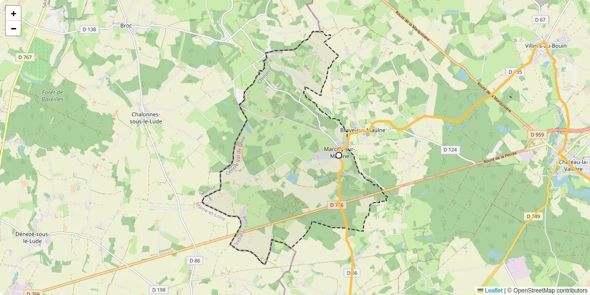 Carte du réseau de transport en commun à Marcilly-sur-Maulne - lignes de bus et arrêts