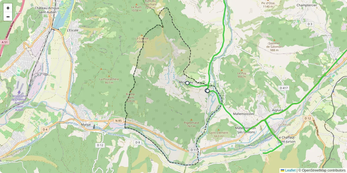 Carte du réseau de transport en commun à Mirabeau - lignes de bus et arrêts