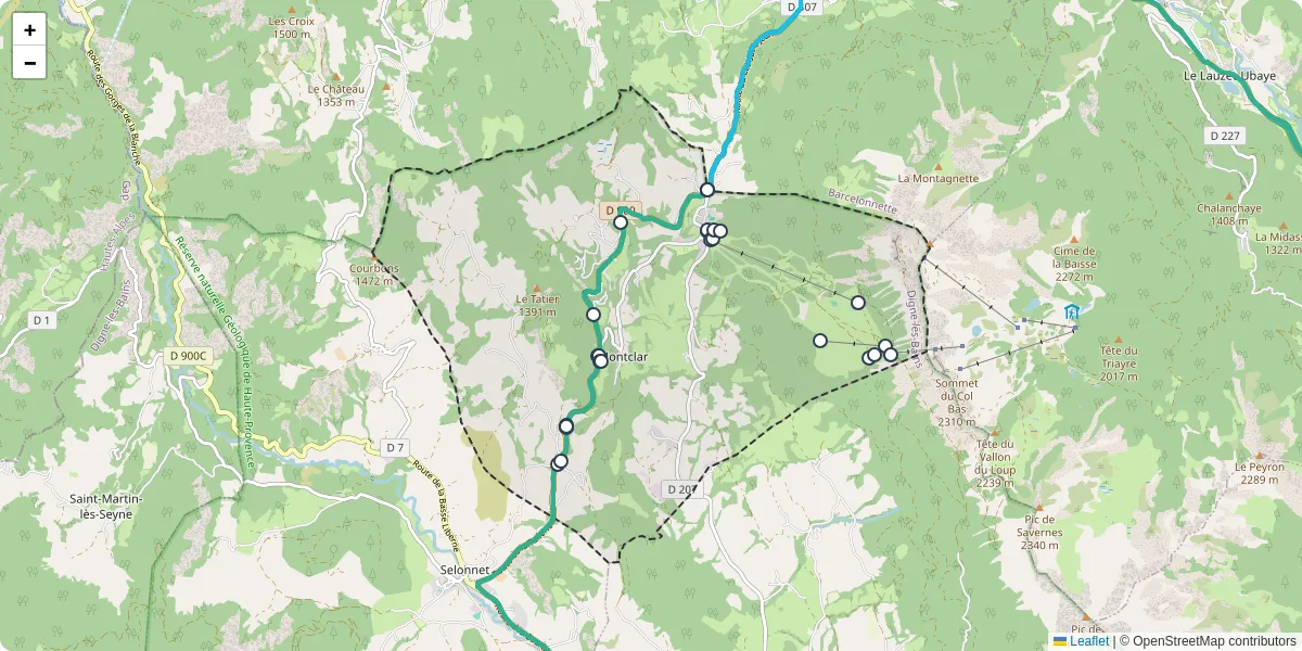 Carte du réseau de transport en commun à Montclar - lignes de bus et arrêts