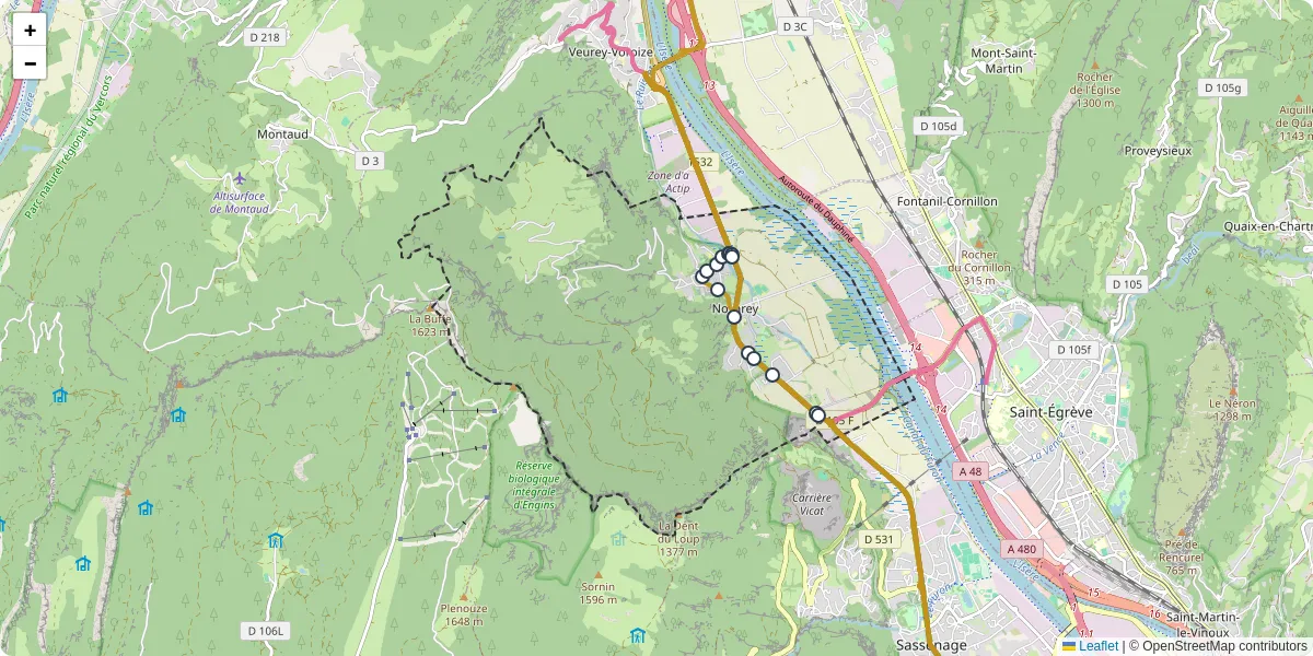 Carte du réseau de transport en commun à Noyarey - lignes de bus et arrêts