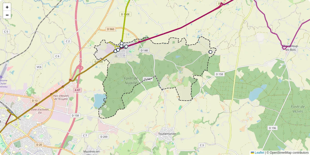 Carte du réseau de transport en commun à Nuaillé - lignes de bus et arrêts