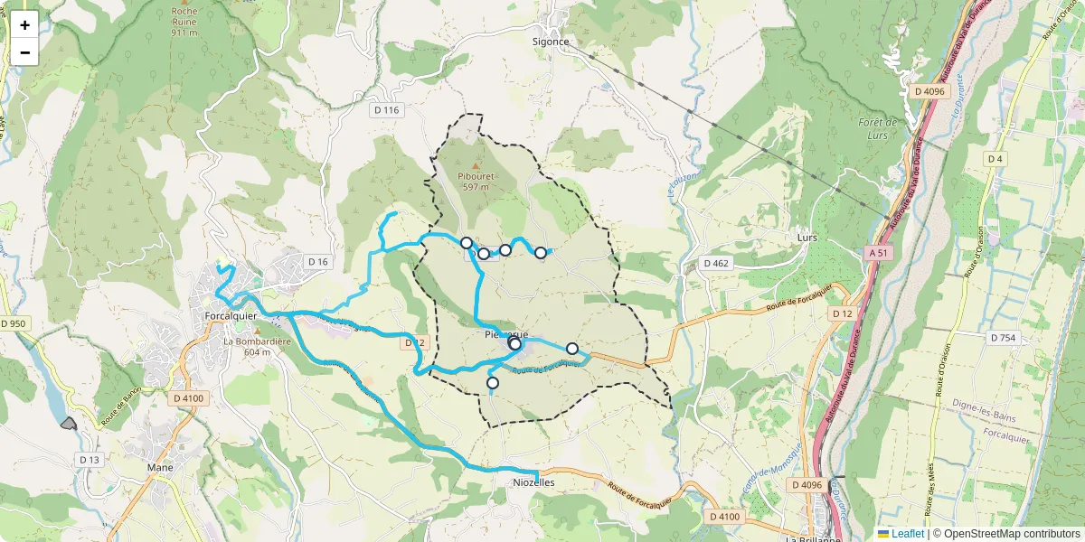 Carte du réseau de transport en commun à Pierrerue - lignes de bus et arrêts