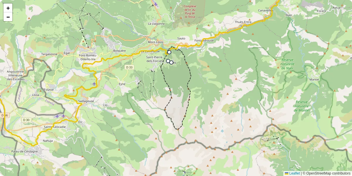 Carte du réseau de transport en commun à Planès - lignes de bus et arrêts