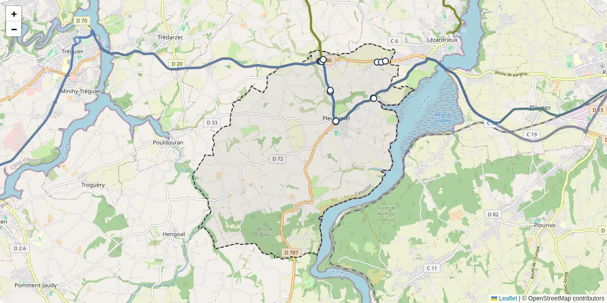Carte du réseau de transport en commun à Pleudaniel - lignes de bus et arrêts