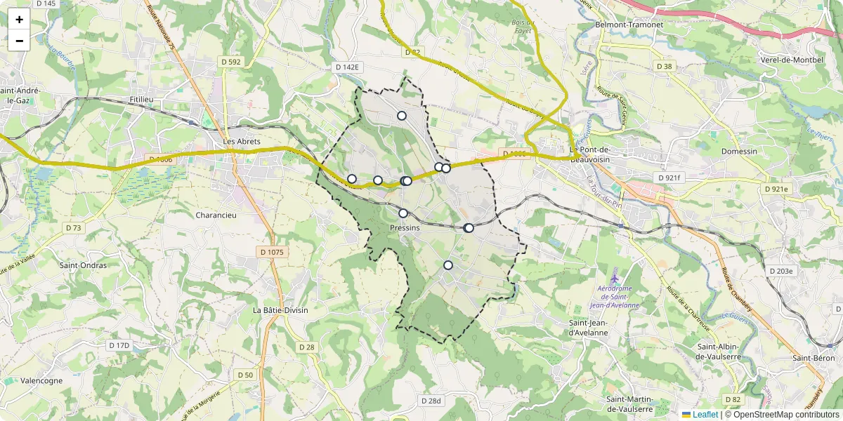 Carte du réseau de transport en commun à Pressins - lignes de bus et arrêts