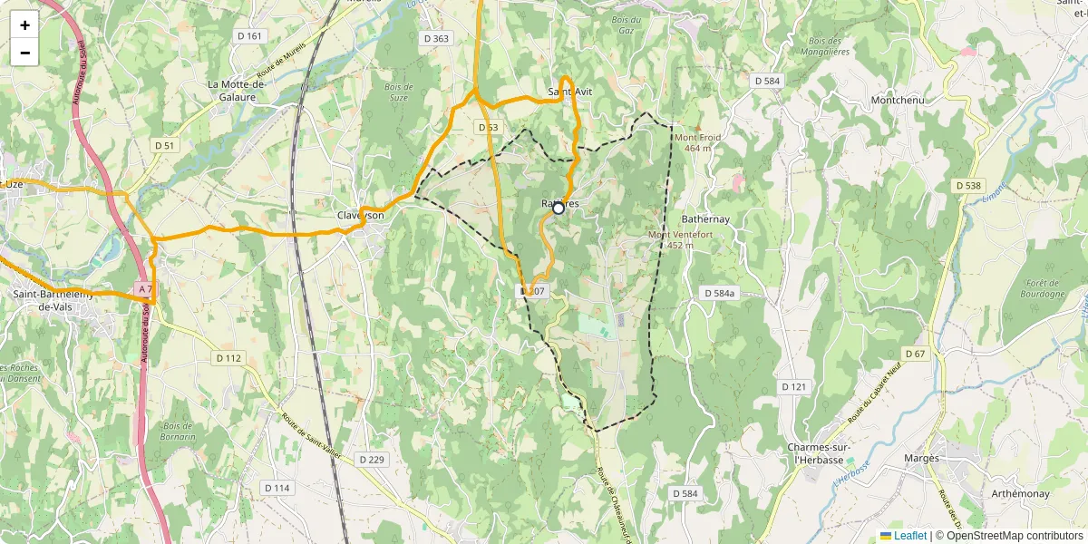 Carte du réseau de transport en commun à Ratières - lignes de bus et arrêts