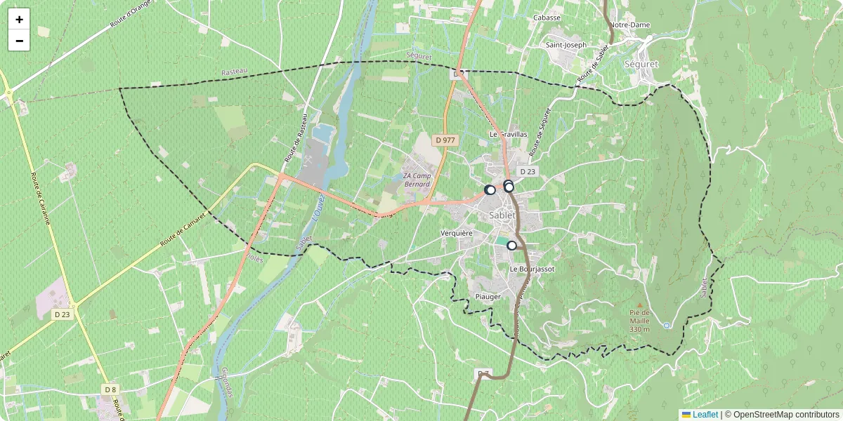 Carte du réseau de transport en commun à Sablet - lignes de bus et arrêts