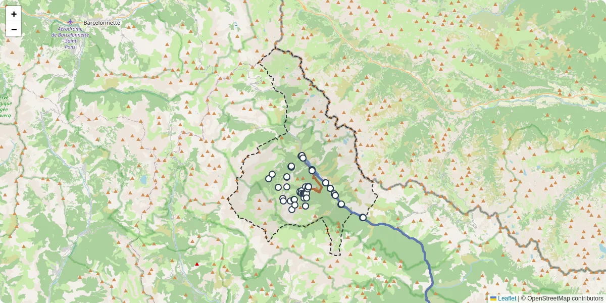 Carte du réseau de transport en commun à Saint-Étienne-de-Tinée - lignes de bus et arrêts