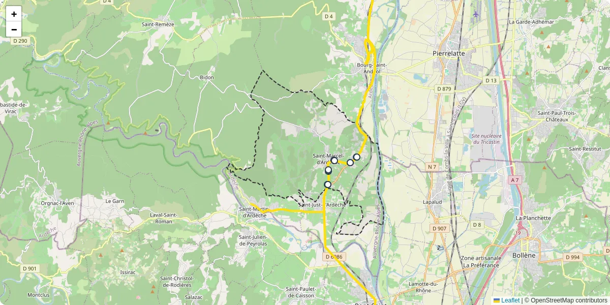 Carte du réseau de transport en commun à Saint-Marcel-d'Ardèche - lignes de bus et arrêts
