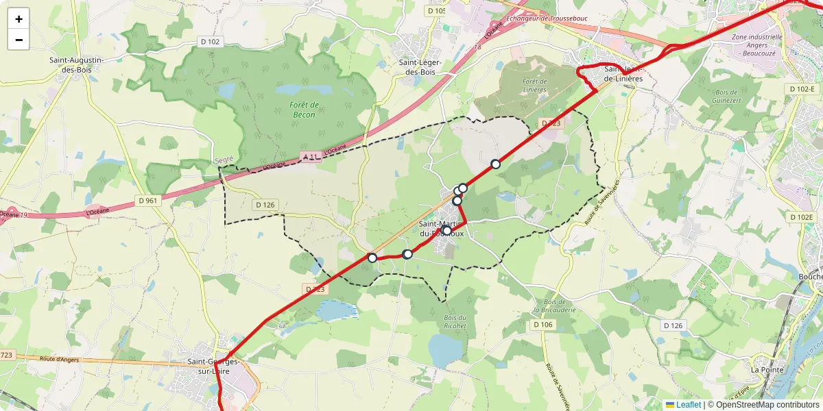 Carte du réseau de transport en commun à Saint-Martin-du-Fouilloux - lignes de bus et arrêts