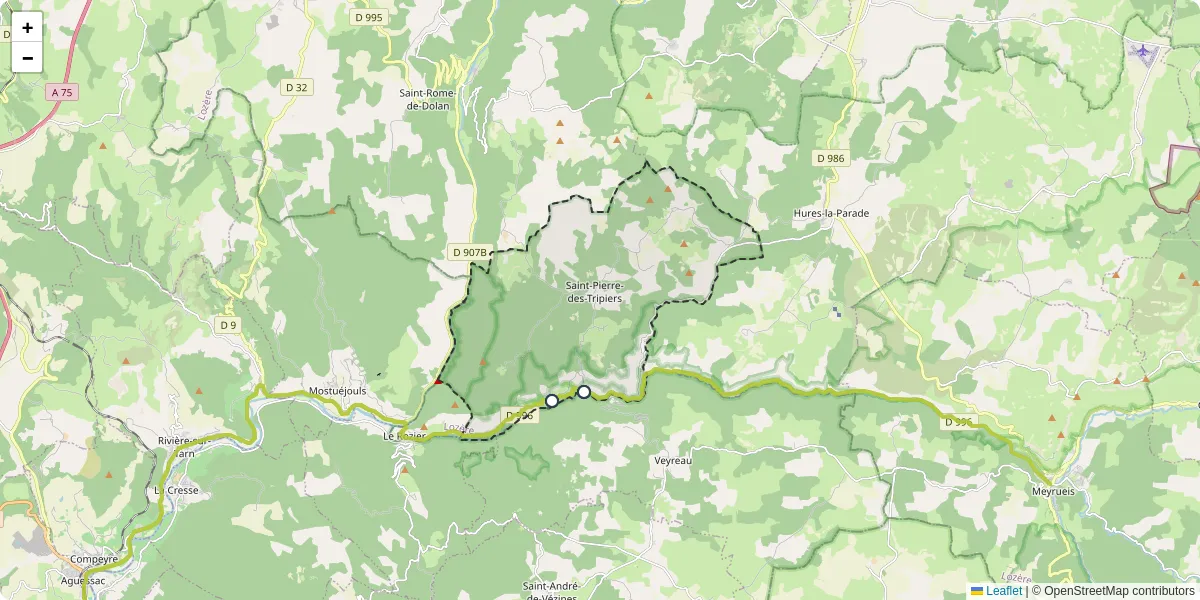 Carte du réseau de transport en commun à Saint-Pierre-des-Tripiers - lignes de bus et arrêts