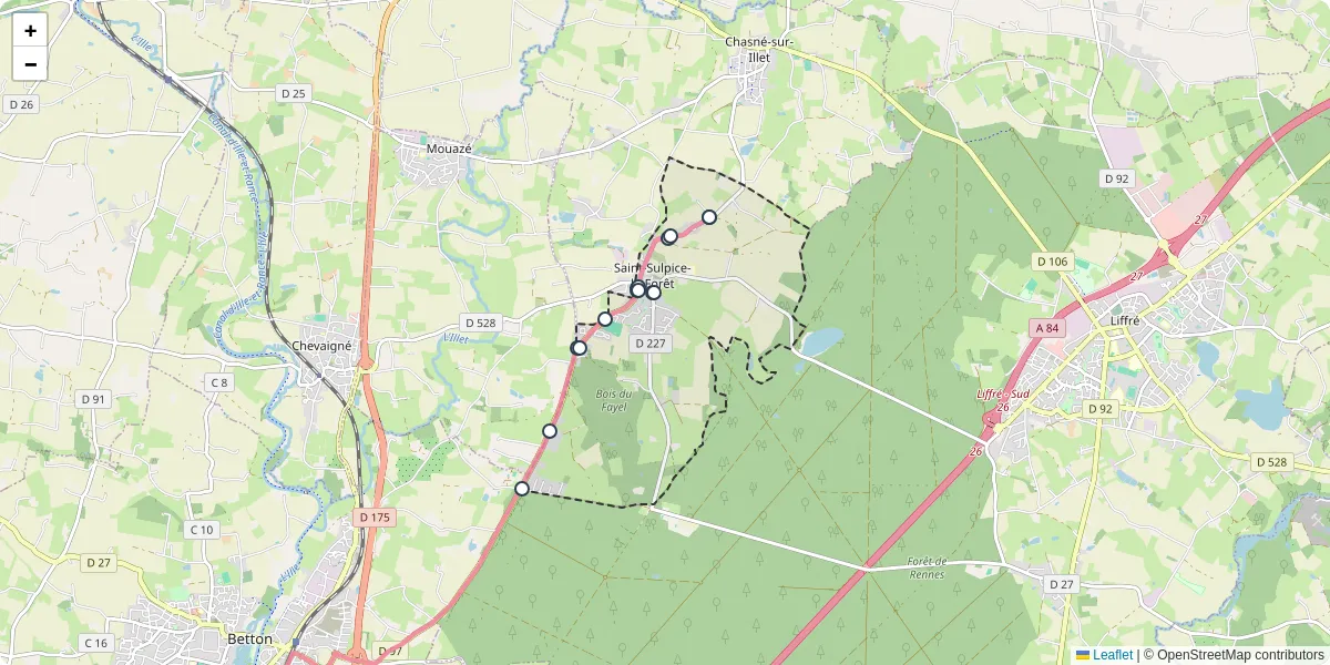 Carte du réseau de transport en commun à Saint-Sulpice-la-Forêt - lignes de bus et arrêts