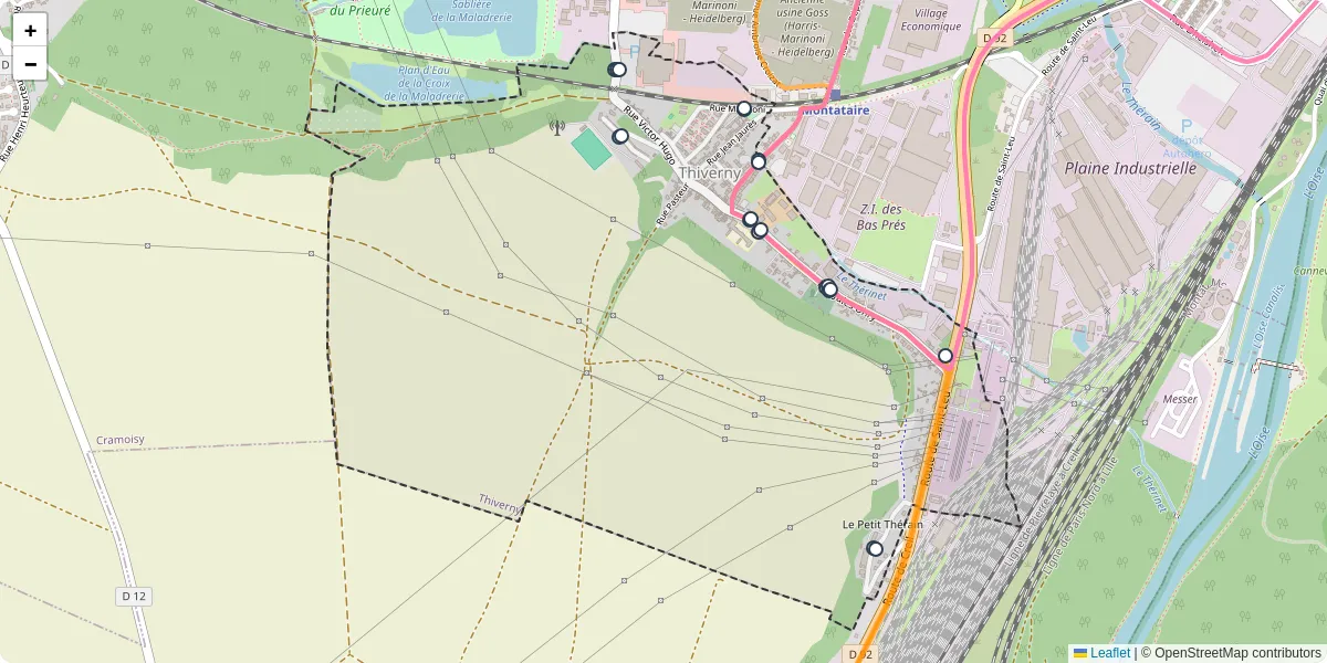 Carte du réseau de transport en commun à Thiverny - lignes de bus et arrêts