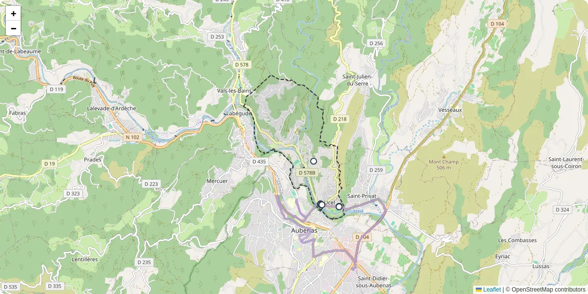 Carte du réseau de transport en commun à Ucel - lignes de bus et arrêts