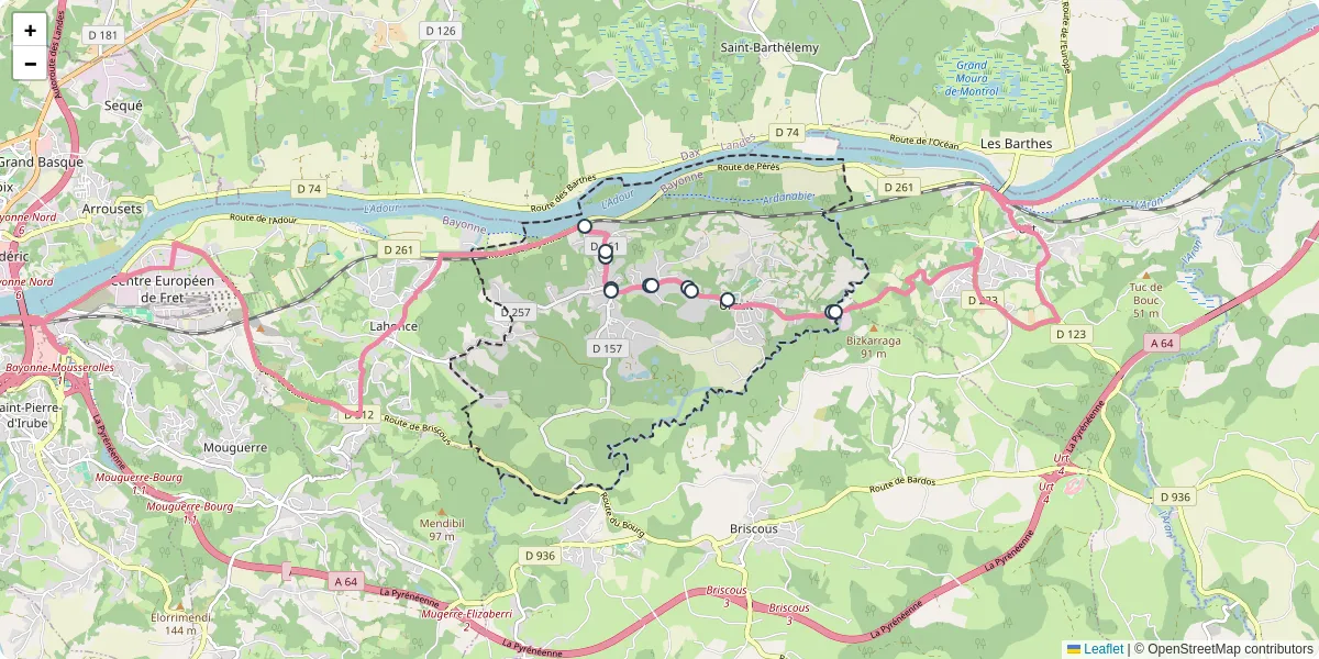 Carte du réseau de transport en commun à Urcuit - lignes de bus et arrêts