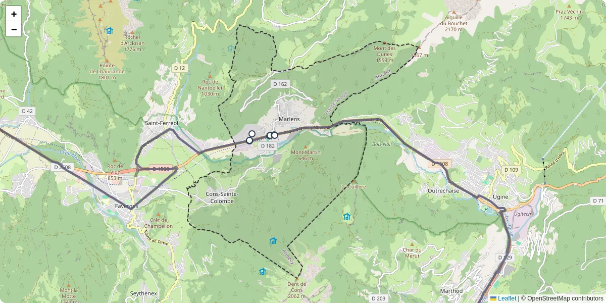Carte du réseau de transport en commun à Val de Chaise - lignes de bus et arrêts