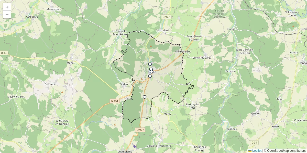 Carte du réseau de transport en commun à Varzy - lignes de bus et arrêts