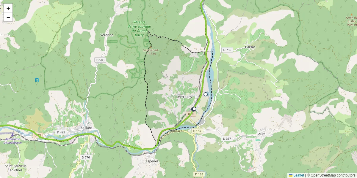 Carte du réseau de transport en commun à Vercheny - lignes de bus et arrêts