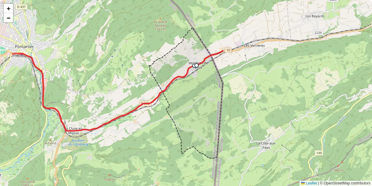 Carte du réseau de transport en commun à Verrières-de-Joux - lignes de bus et arrêts
