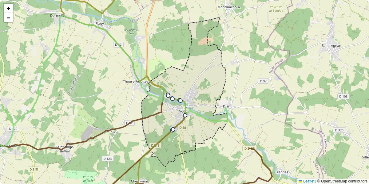 Carte du réseau de transport en commun à Voulx - lignes de bus et arrêts